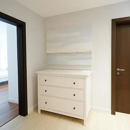 Lägenhet A One-bedroom Cook *